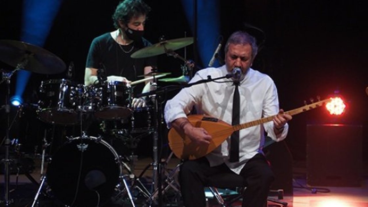 Anadorian grubu müzikseverlerle buluştu