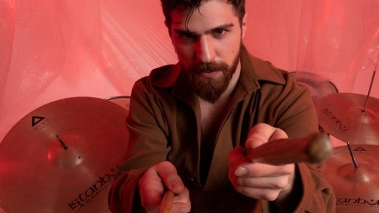 Oyuncu olmaya nasıl karar verdi?