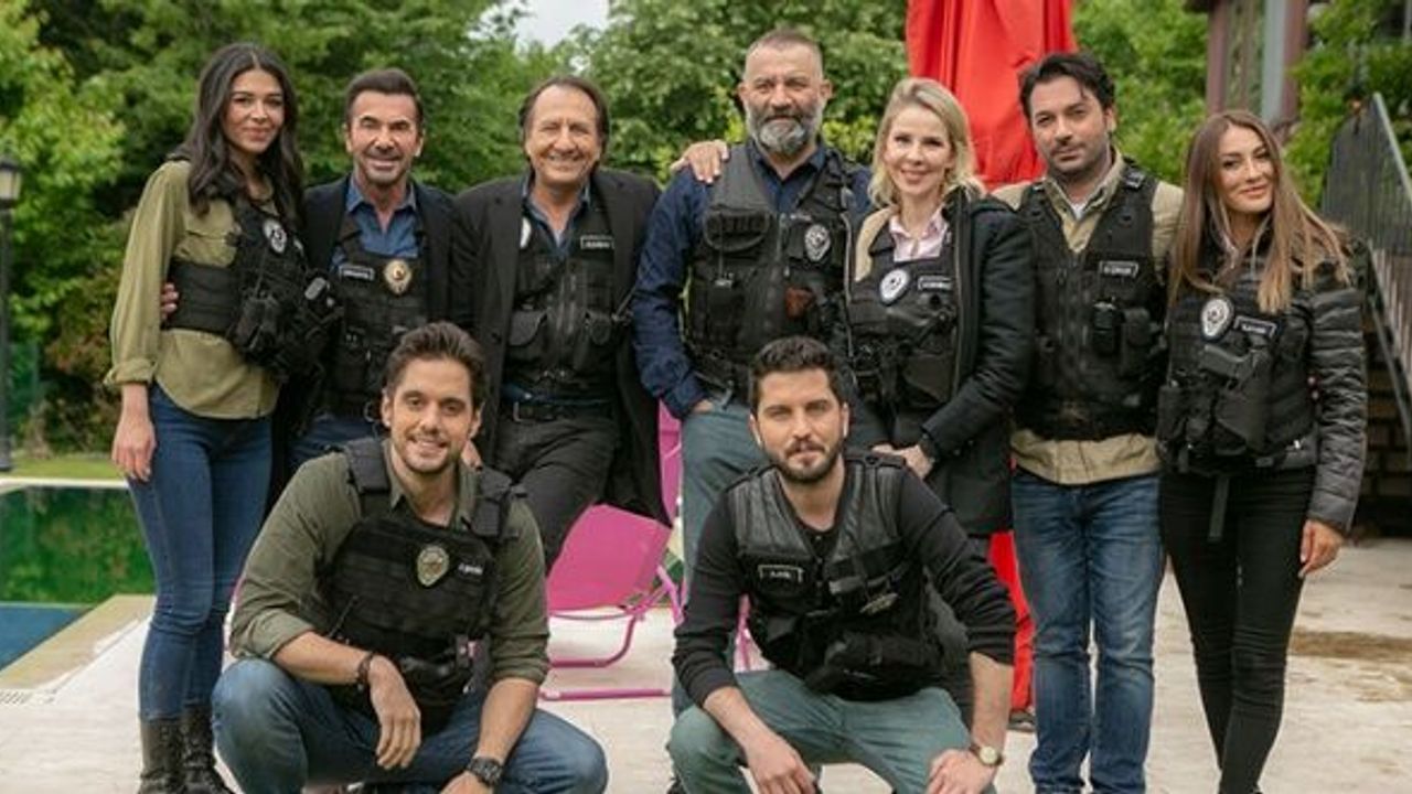“Arka Sokaklar”da bir ayrılık daha