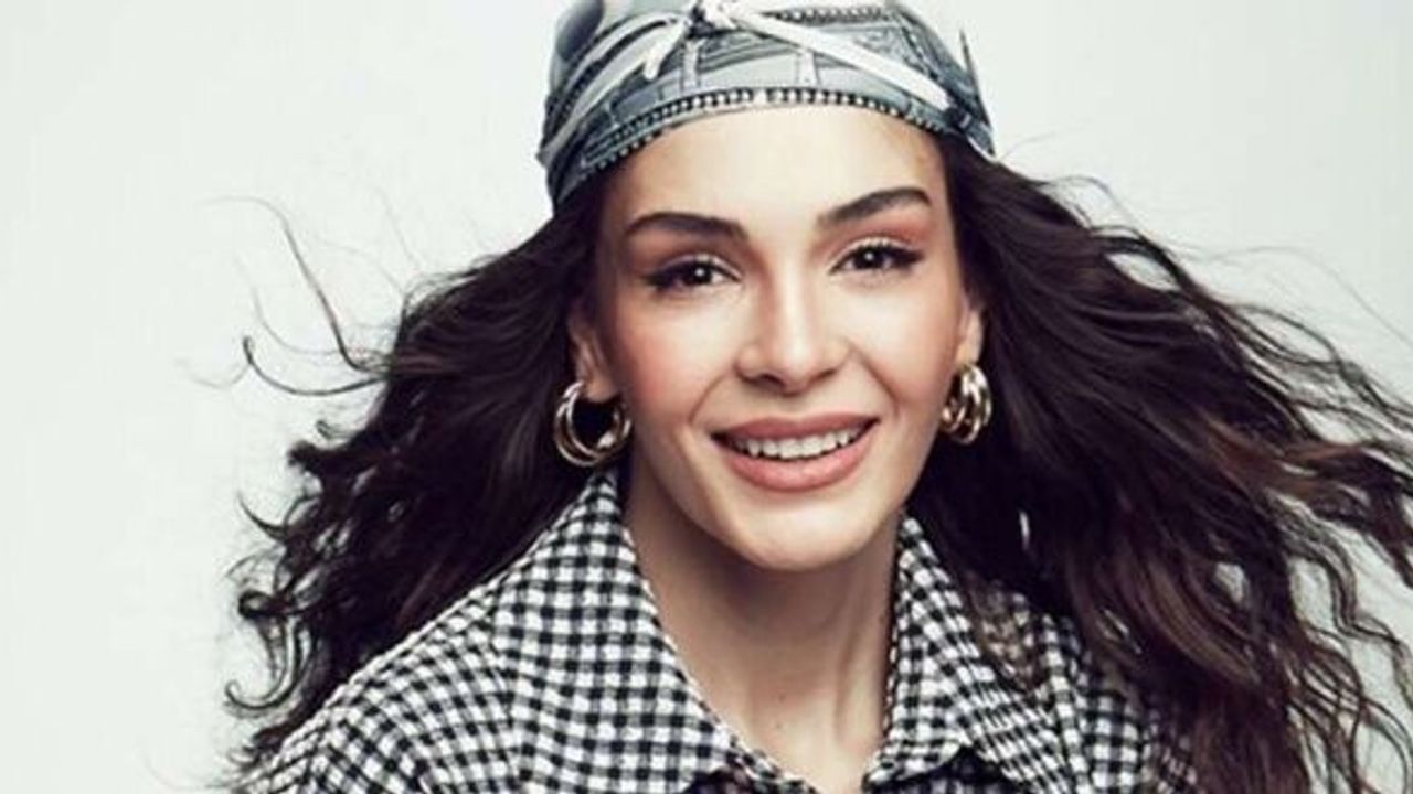 Ebru Şahin tektaşı için özel kasa aldı