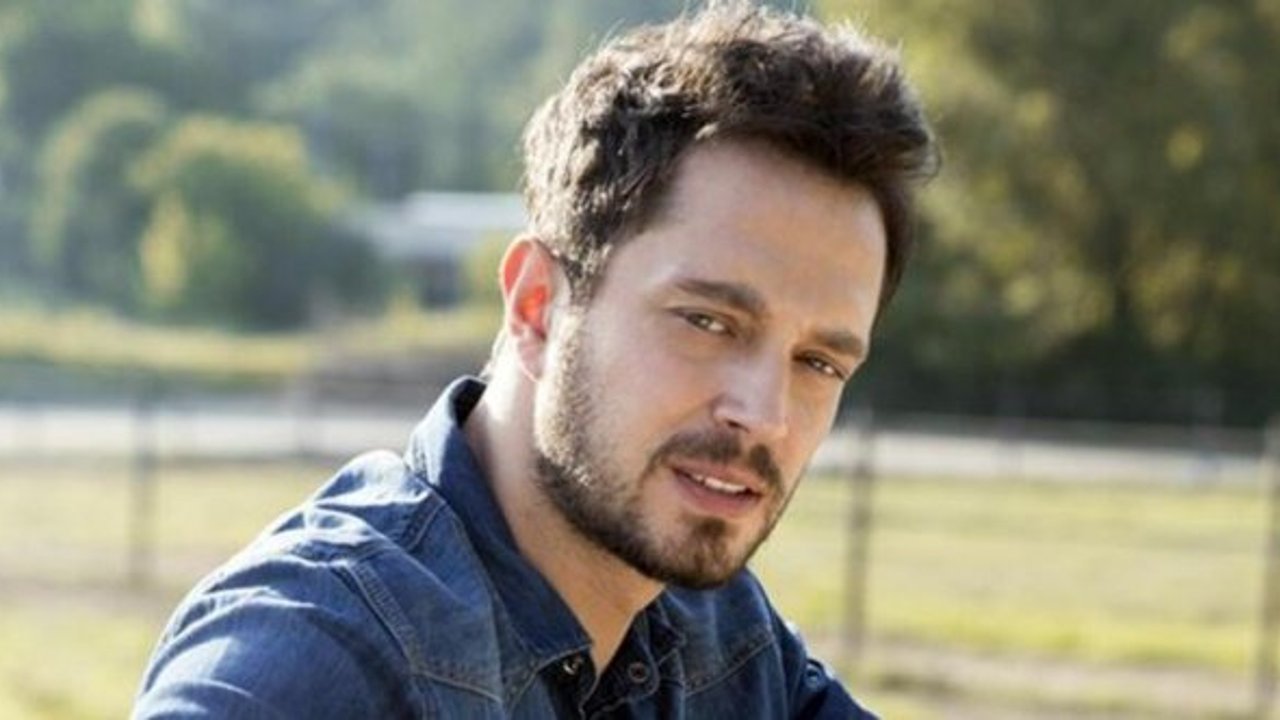 Murat Boz da isyan etti!