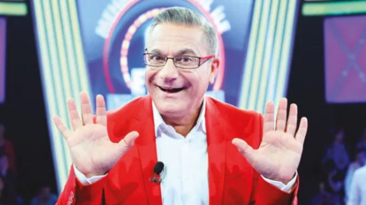 Mehmet Ali Erbil Çarkıfelek'le ekrana dönüyor