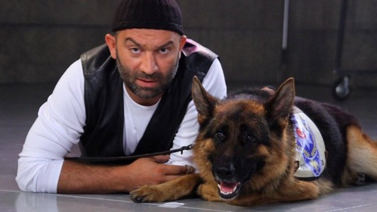 Şevket Çoruh, Arka Sokaklar'a böyle veda etti!