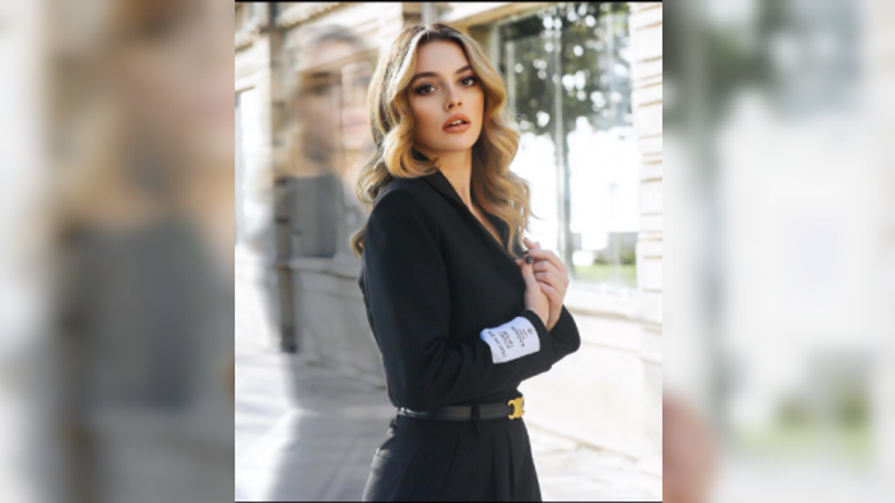 Melis Sezen: "İnsanların yürekleri çer çöple dolmuş"