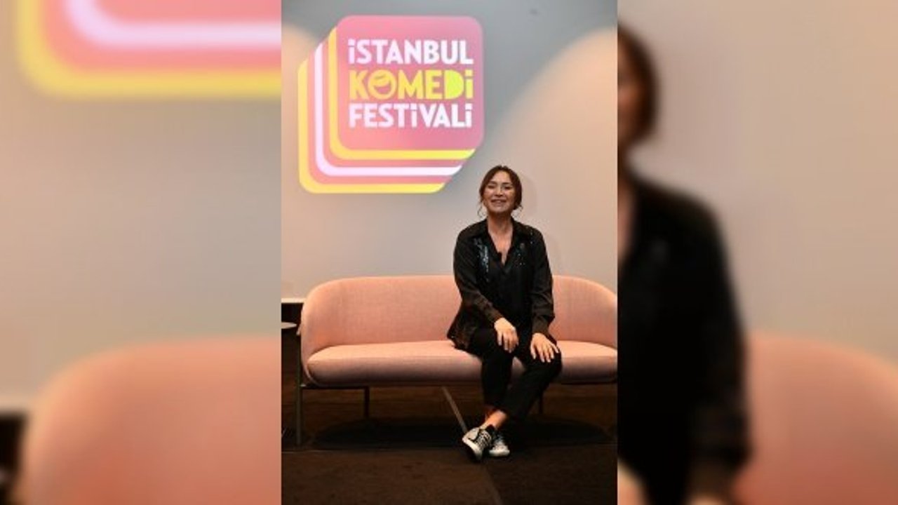 Demet Akbağ unutulmayacak bir geceye imza attı