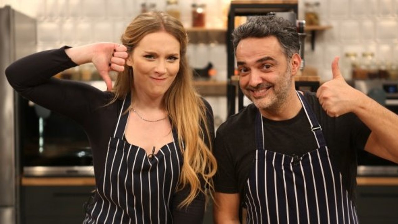 Arda Türkmen bu hafta Hayal Köseoğlu’nu ağırlıyor