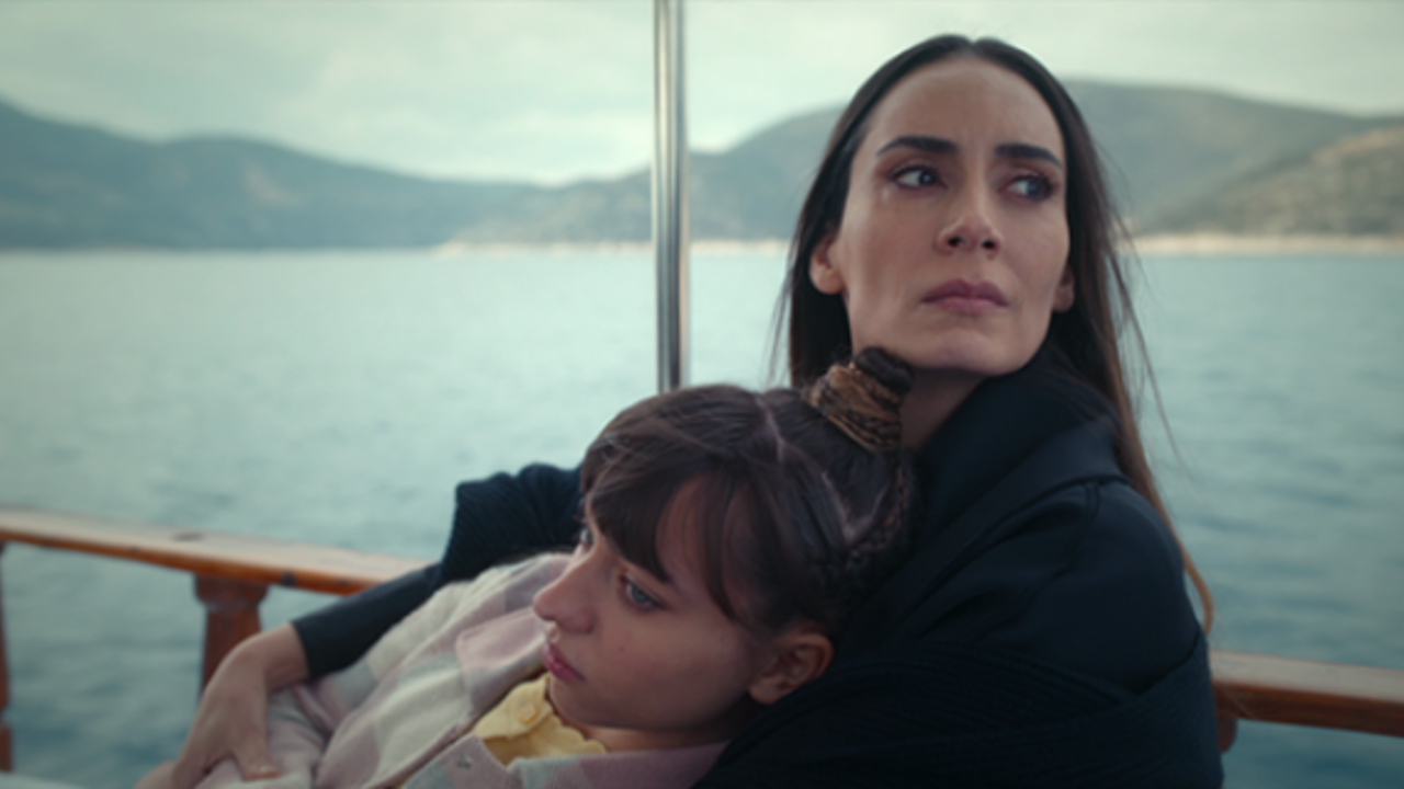 "Biz Kimden Kaçıyorduk Anne" şimdi Netflix'te!