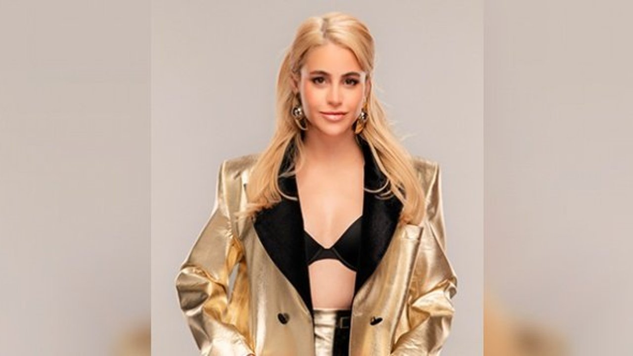 Büşra Pekin “Yıldız De Bana” ile ekrana dönüyor