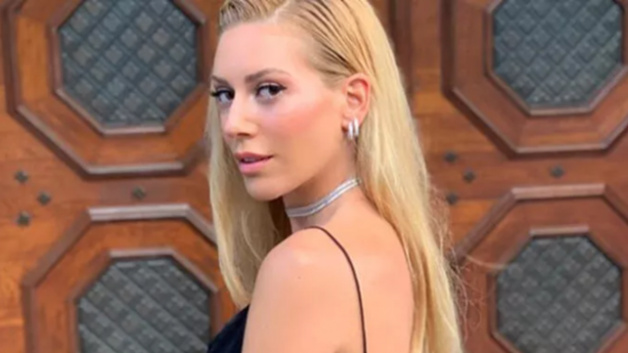 Sinem Kobal, ekranlara dönme sinyalleri verdi