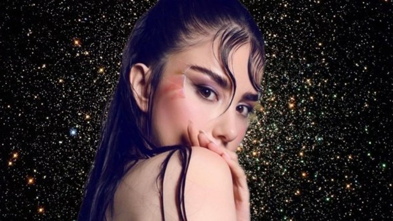 Özge Gürel, Serkan Çayoğlu'yla ev hayatını anlattı!