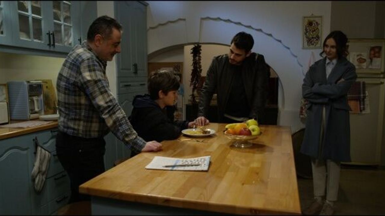 TRT tabii’den iddialı bir dizi: Kapı