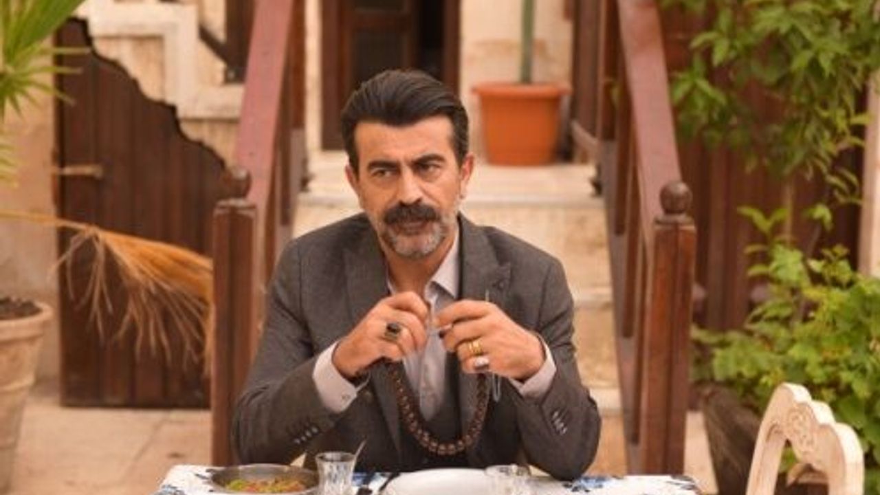 Erkan Bektaş bu kez komediyle izleyici karşısında
