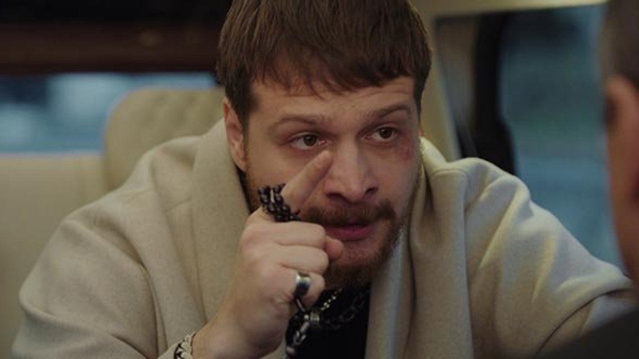 Burak Yörük, sosyopat karakteriyle çok konuşuldu!