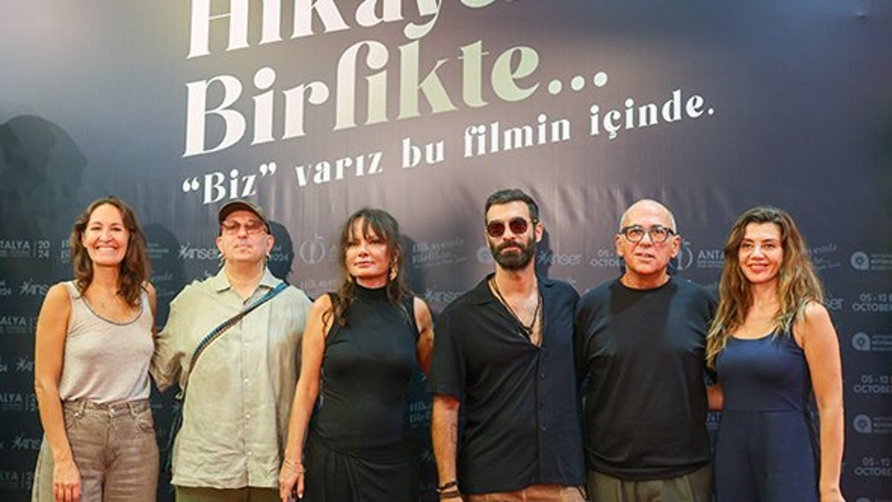Altın Portakal'da film ekipleri seyirciyle buluştu