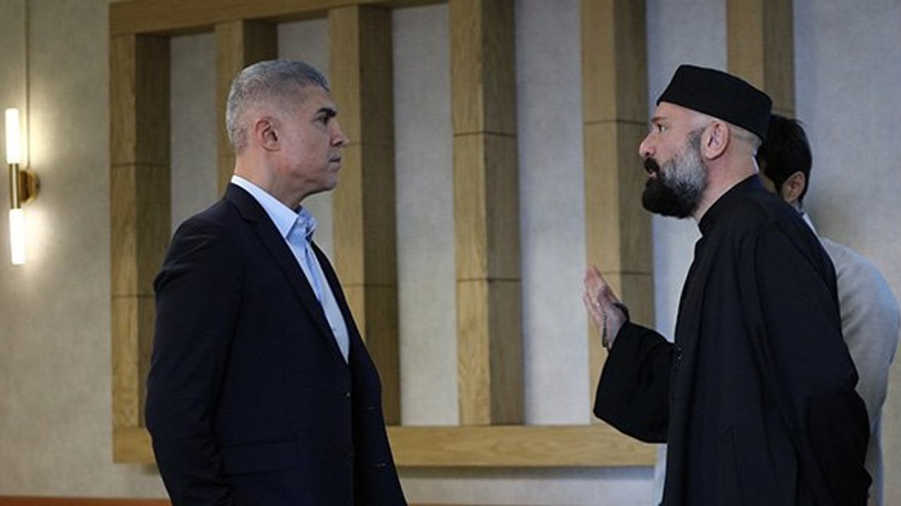 Levent her şeyini kaybediyor mu?