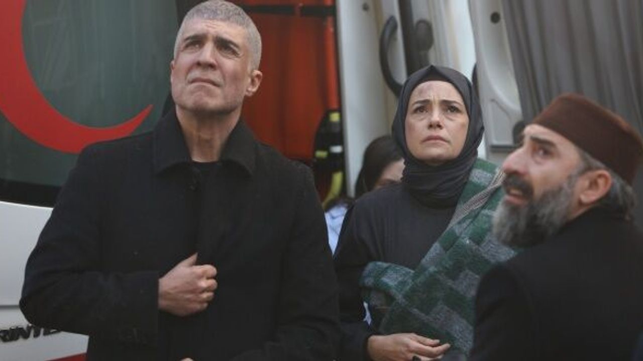 Cüneyd Aziz'in gerçek yüzünü görüyor