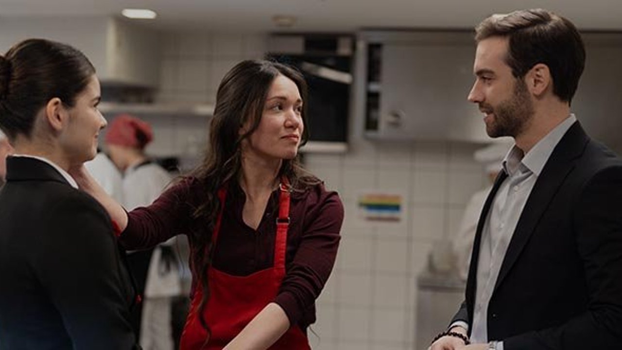 Vera’nın verdiği haber herkeste şok etkisi yaratır