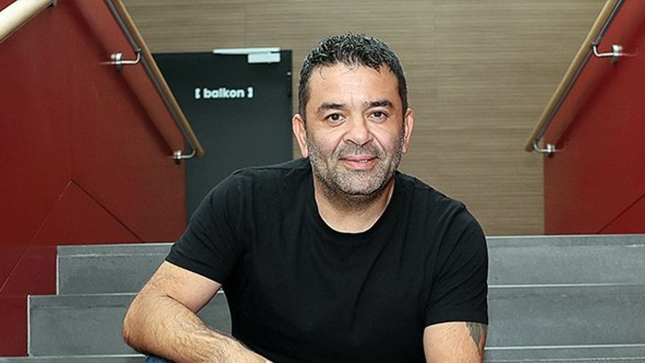 Bülent Şakrak: Mutluluğu yaymakta inat ediyorum
