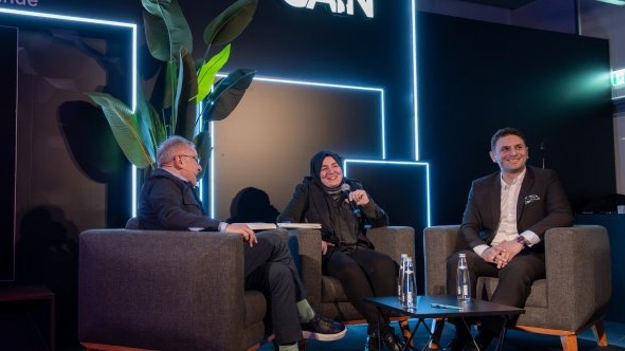 Dijital deneyim alanı sunuyor