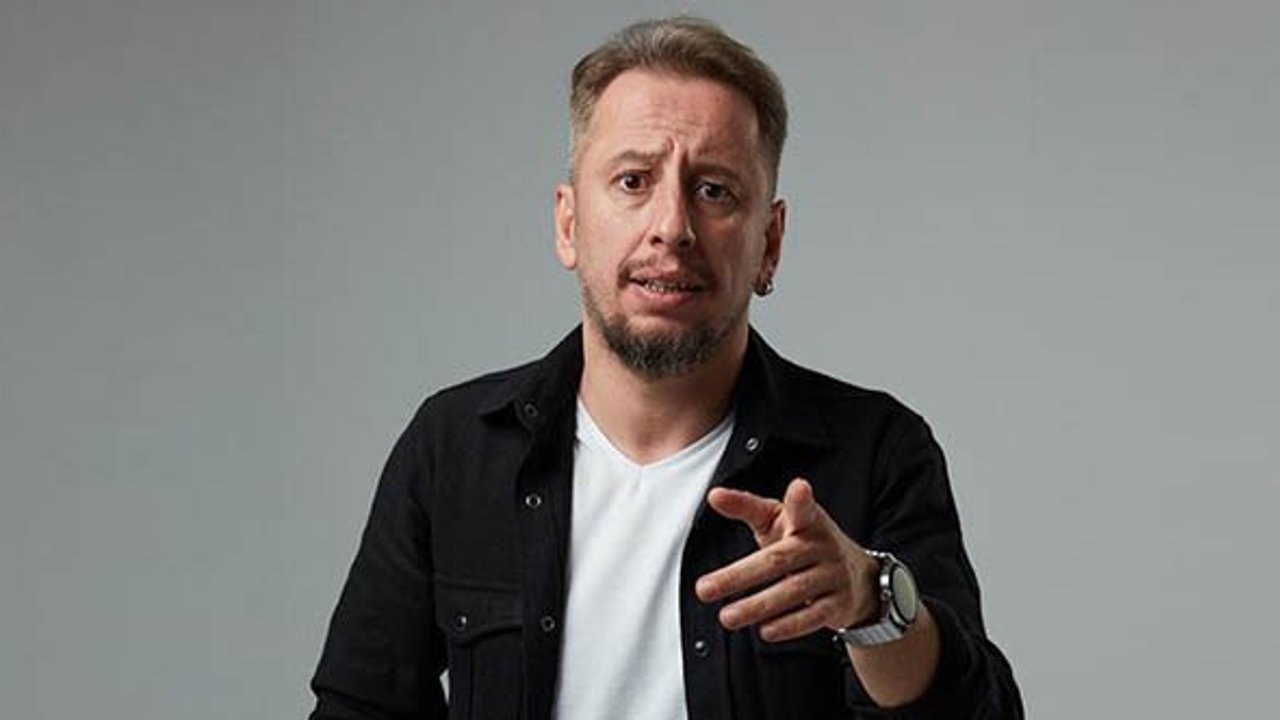 Cem İşçiler yeni gösterisi “Açık Konuşuyorum” ile sahnelerde