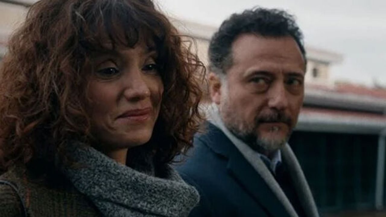Nehir Erdoğan ve Yiğit Özşener "Mira"da buluştu