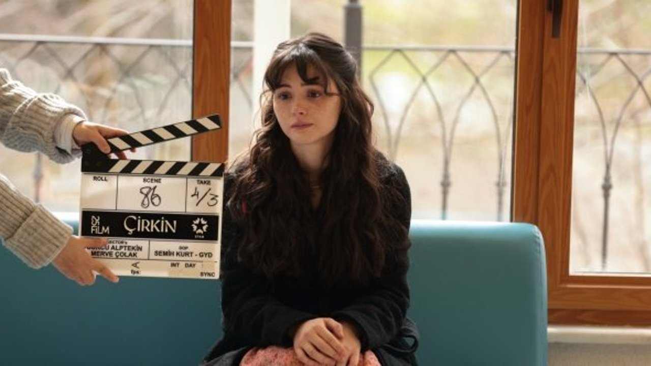 Derya Pınar Ak “Çirkin” oldu!