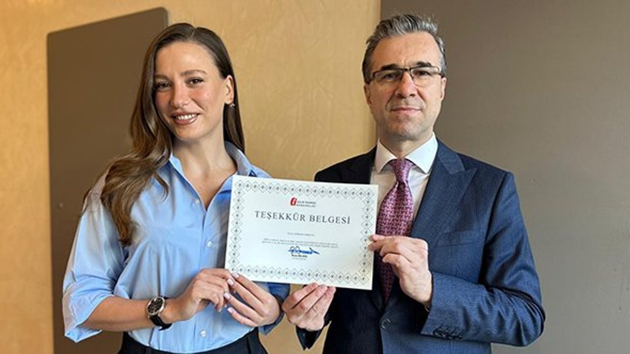 Serenay Sarıkaya'ya Teşekkür Belgesi!
