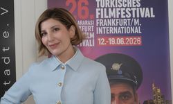 Şebnem Bozoklu’ya Frankfurt’ta Yoğun İlgi