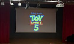 Disney lösemili çocuklara hastanede özel gösterim gerçekleştirdi