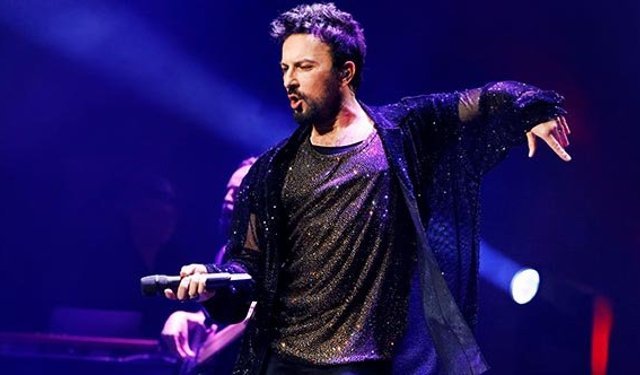 Tarkan yeni şarkılarıyla Londra'da!