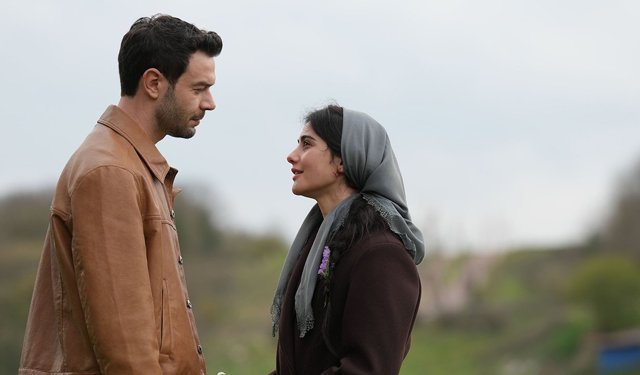 Erkan, Dicle’yi kurtarmaya çalışıyor