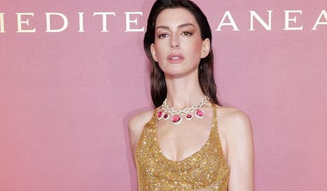 Anne Hathaway “İnşallah” kelimesiyle viral oldu!
