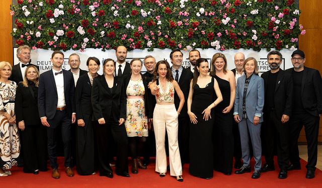 “Sarı Zarflar”a Alman Film Ödülleri’nden (Lola) iki büyük ödül