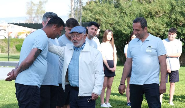 İlk yardım dersinde kahkaha fırtınası