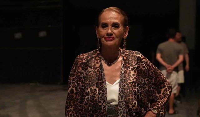 Nur Sürer:"47 yıldır ilk kez gerçek bir komedide yer aldım"