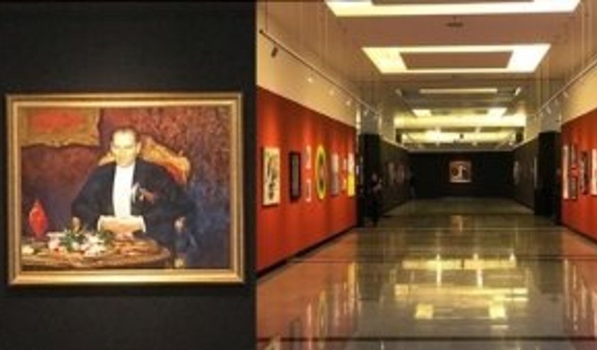 Gelecek vadeden sanatçılar “Genç Dönem” sergisinde buluştu 