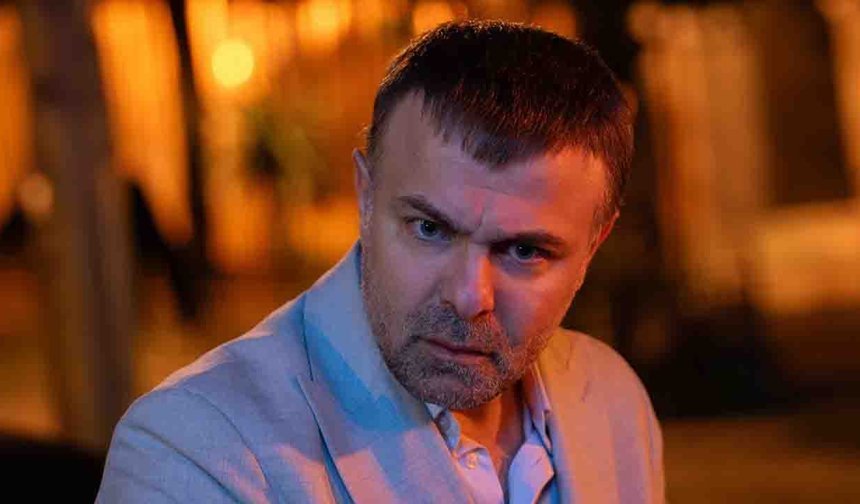 Asil kendini alevlerin içine atıyor!