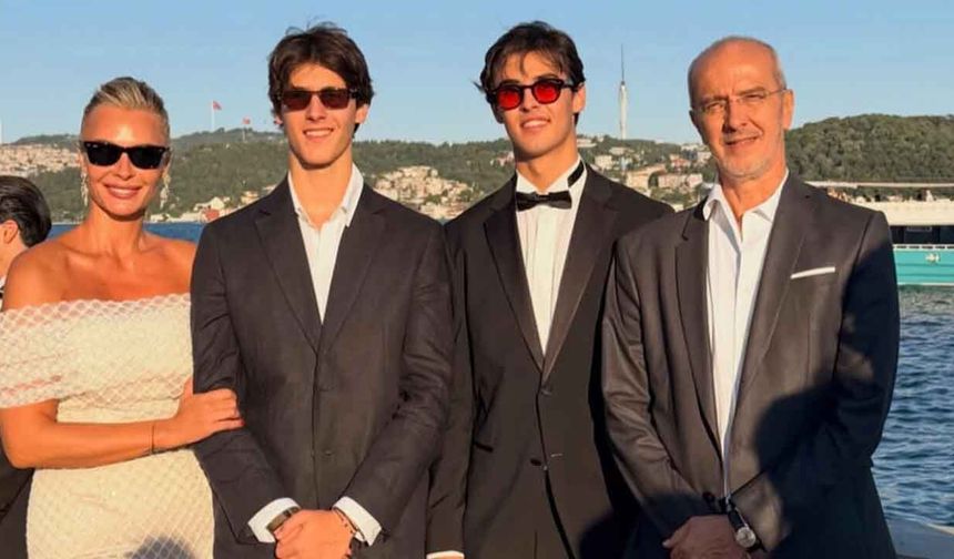 Gül Gölge ile Murat Saygı oğullarının mezuniyetinde buluştu!