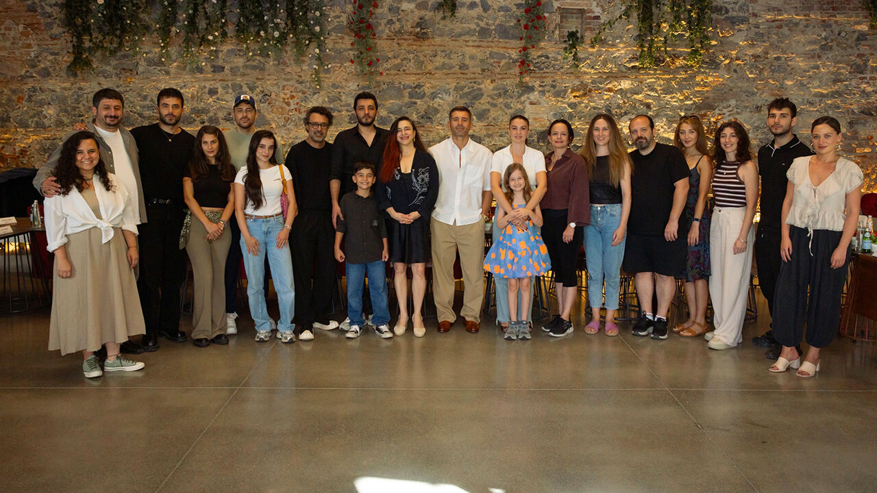 Anne Yarısı Ekibi İlk Kez Okuma Provasında Buluştu